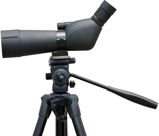 Focus Hawk 15-45 x 60 + Tripod 3950